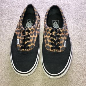 Cheetah Lace Up Vans Women’s 8.5, Mens 7